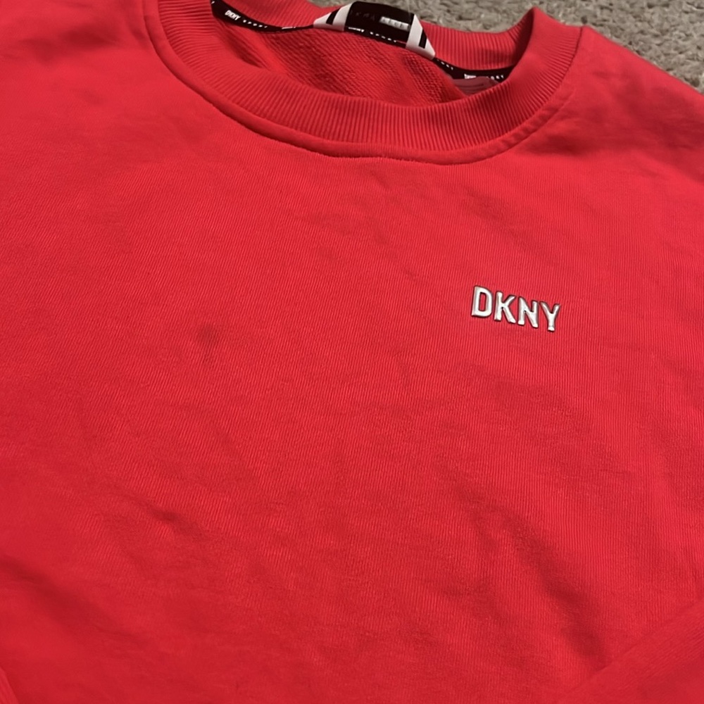 DKNY Hot Pink active shirt top long sleeve sweatshirt top DKNY new with tags - Picture 3 of 11